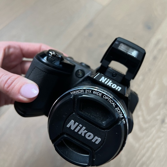 Nikon Camera - Picture 5 of 10
